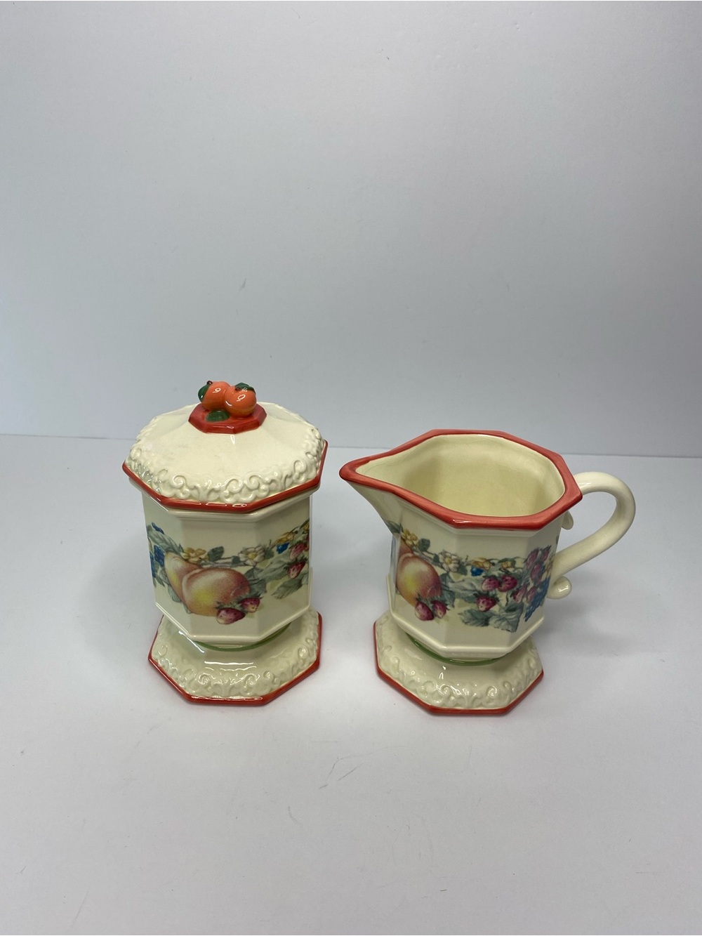 VTG Avon Sweet Country Harvest Creamer & Sugar Bowl Set Fruit Cottagecore